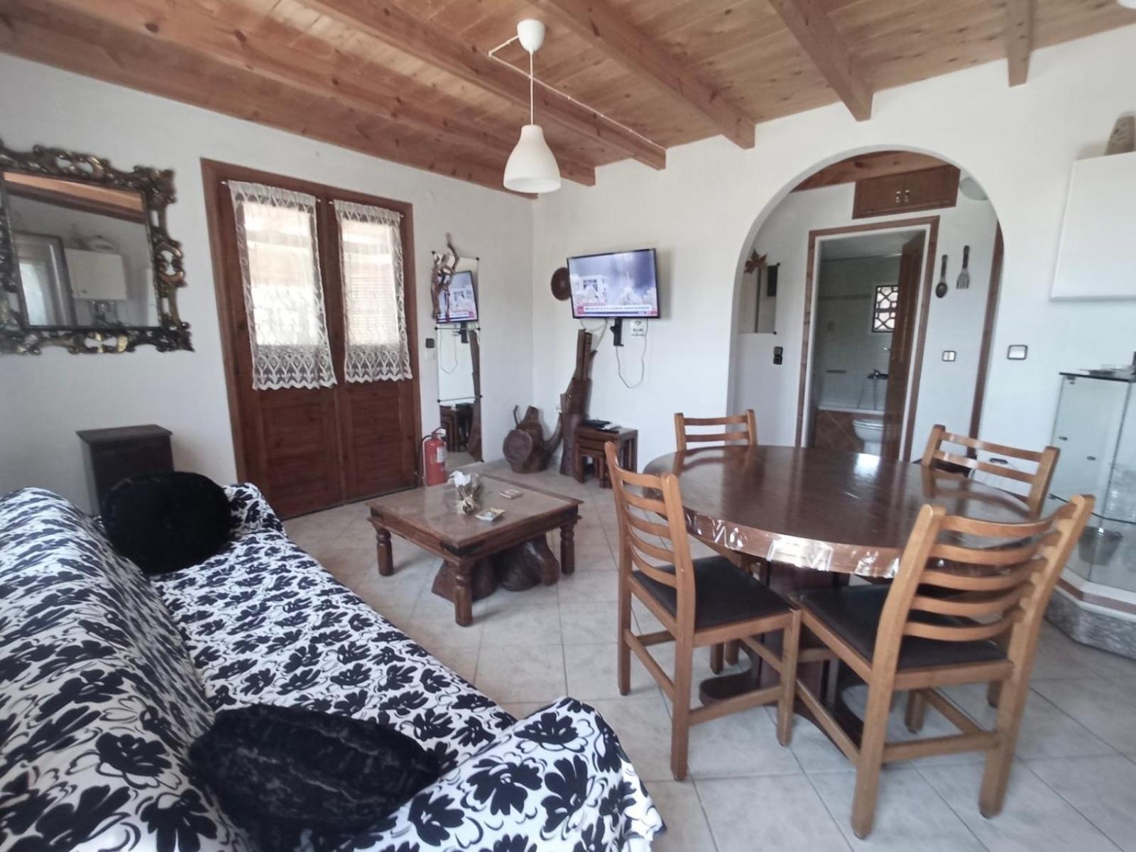 Marina House Next To Halikounas Beach Ngoại thất bức ảnh